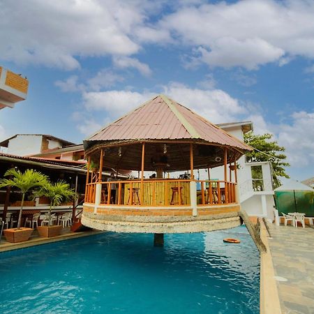 Los Gavilanes Hotel Pucallpa Eksteriør billede