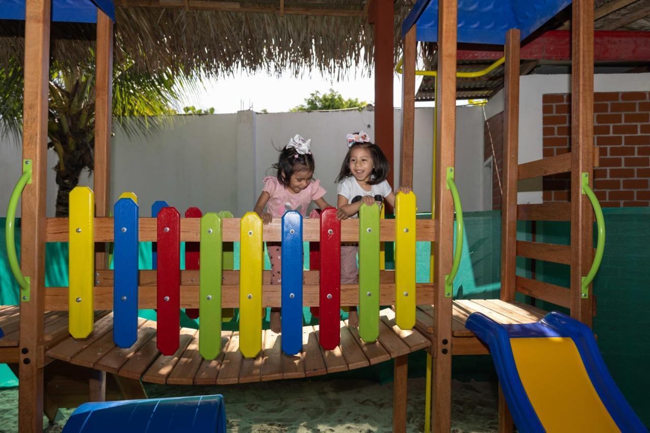 Los Gavilanes Hotel Pucallpa Eksteriør billede