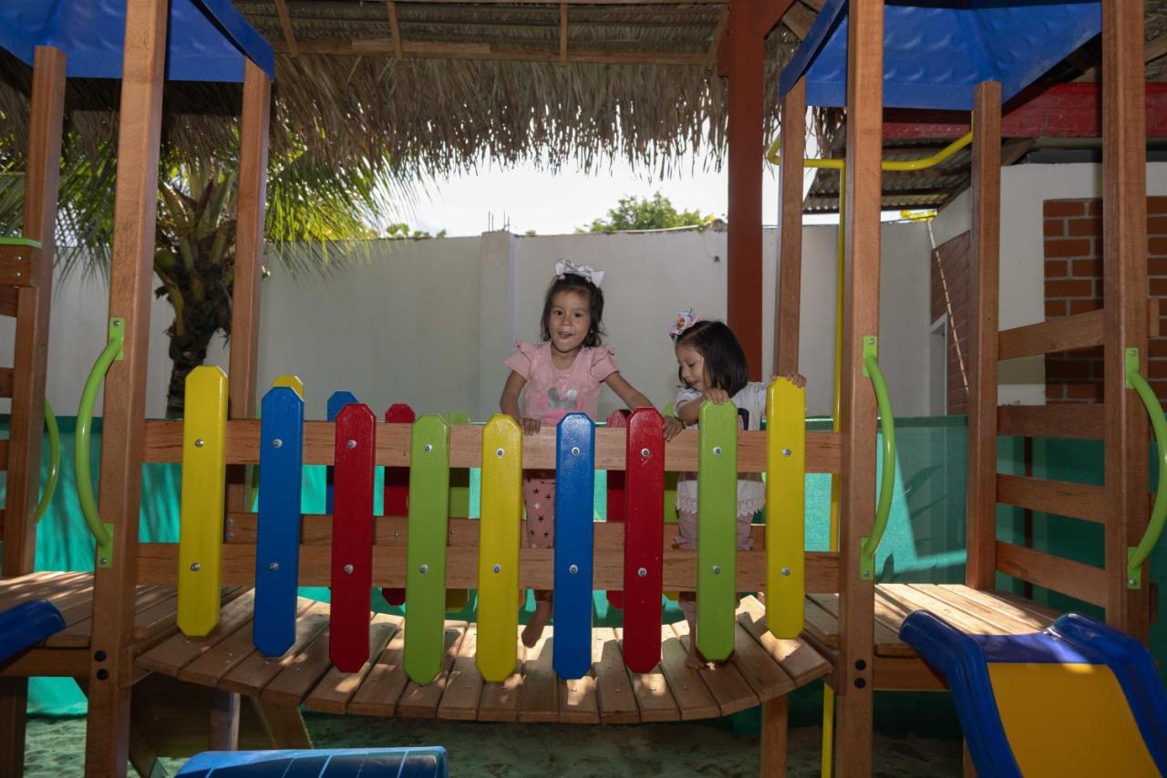 Los Gavilanes Hotel Pucallpa Eksteriør billede