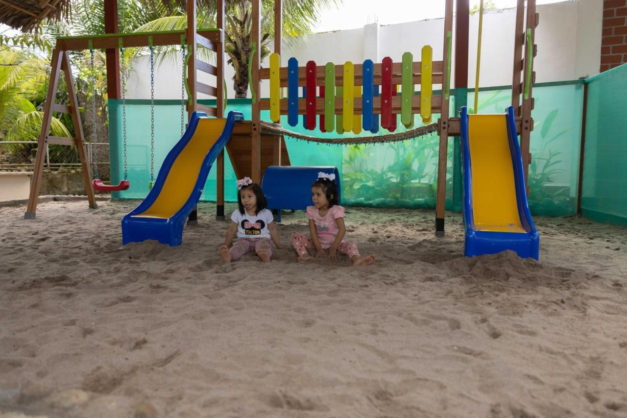 Los Gavilanes Hotel Pucallpa Eksteriør billede