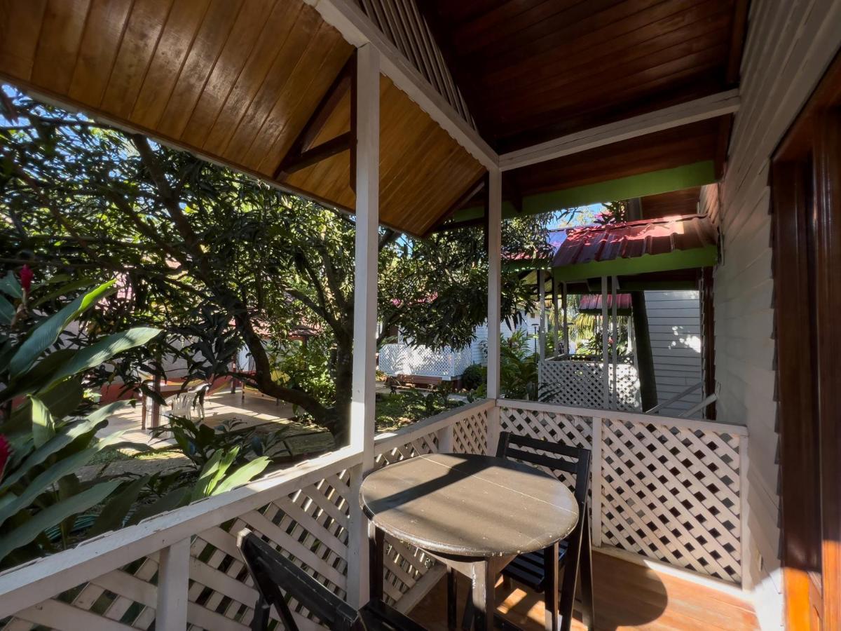 Los Gavilanes Hotel Pucallpa Eksteriør billede