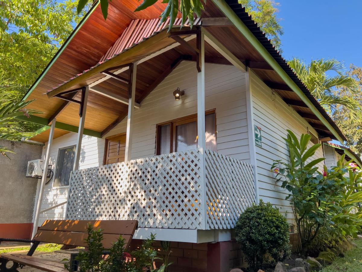 Los Gavilanes Hotel Pucallpa Eksteriør billede