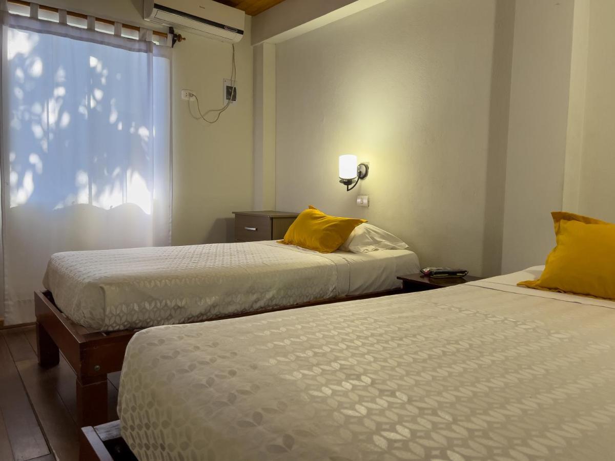 Los Gavilanes Hotel Pucallpa Eksteriør billede