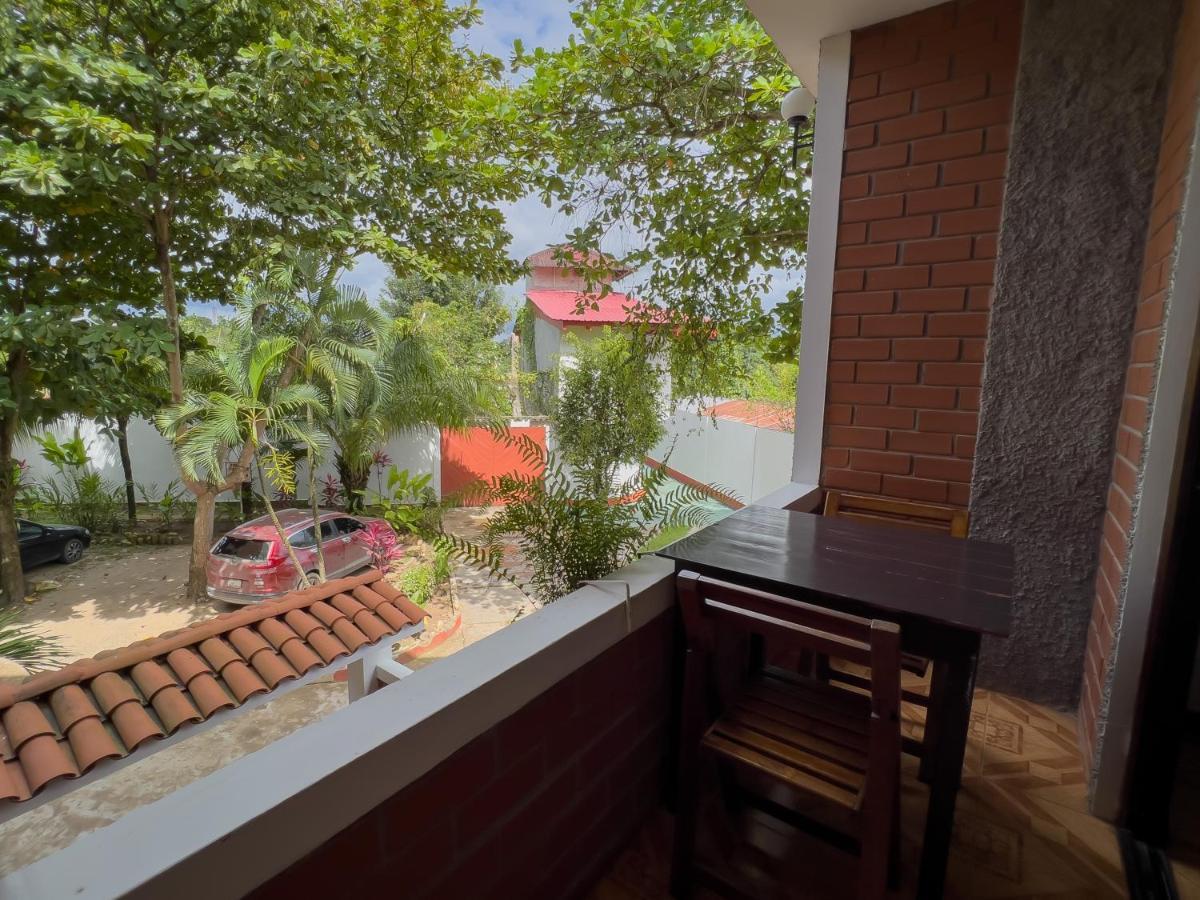 Los Gavilanes Hotel Pucallpa Eksteriør billede