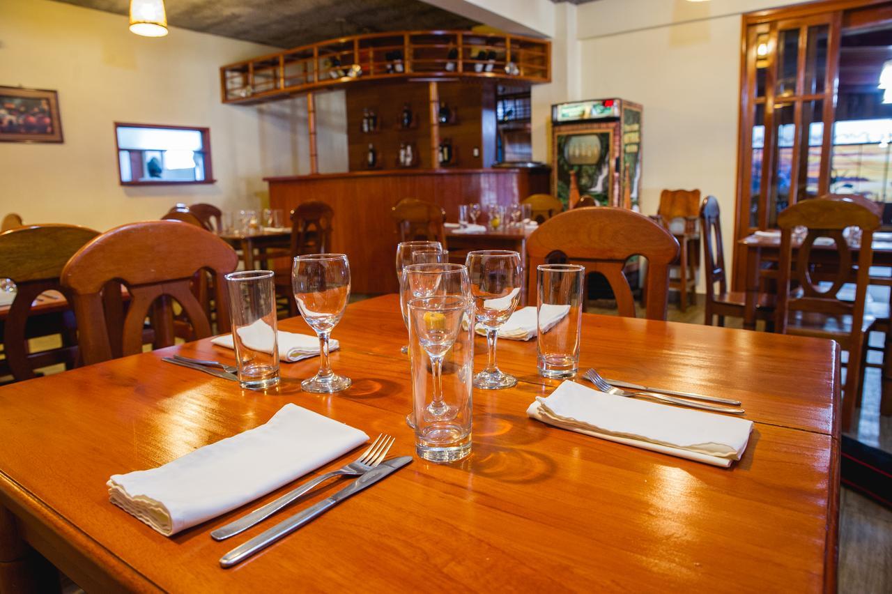 Los Gavilanes Hotel Pucallpa Eksteriør billede