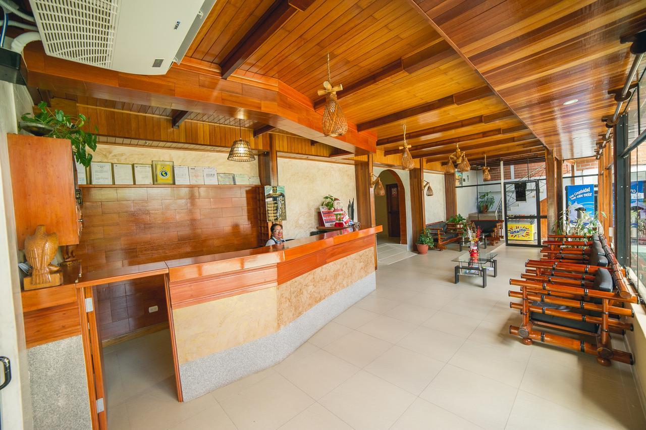 Los Gavilanes Hotel Pucallpa Eksteriør billede